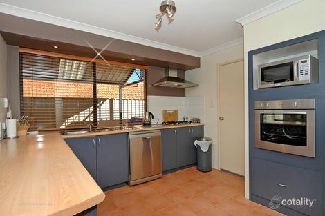 Property photo of 6 Terrigal Pass Tapping WA 6065