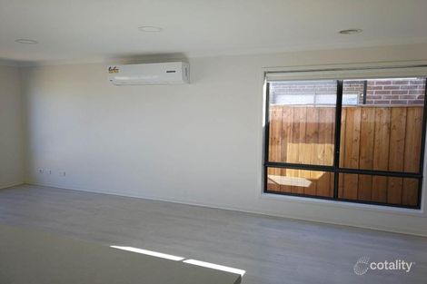 Property photo of 69 Mantello Drive Werribee VIC 3030