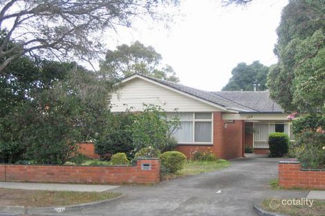 126 Mahoneys Rd, Forest Hill, VIC 3131