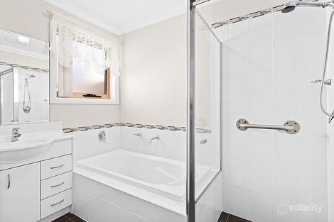 Property photo of 20 Watergum Way Woonona NSW 2517