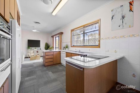 Property photo of 10 Weidlich Road Eltham North VIC 3095