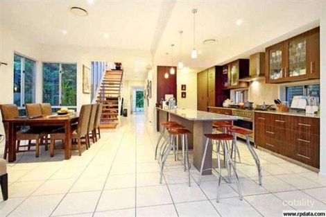 Property photo of 61 Virginia Avenue Hawthorne QLD 4171