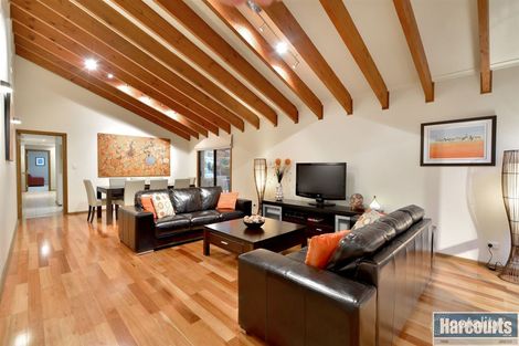 Property photo of 17 Rosella Close Flagstaff Hill SA 5159