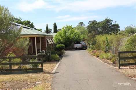 2/3 Mahoneys Rd, Riddells Creek, VIC 3431