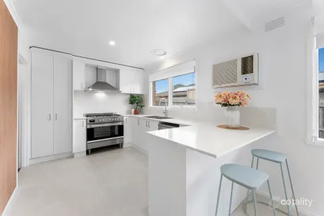 Property photo of 33 Monash Crescent Clayton South VIC 3169