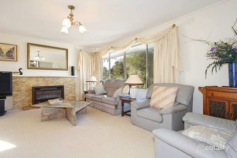 Property photo of 2 Bengal Crescent Mount Waverley VIC 3149