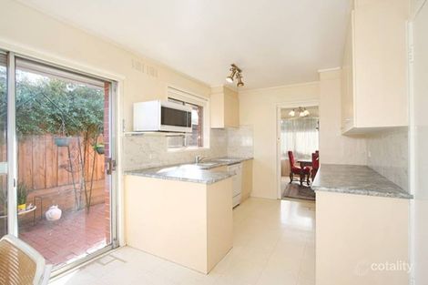 Property photo of 2 Bengal Crescent Mount Waverley VIC 3149