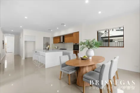 Property photo of 42 Parolin Parade Rochedale QLD 4123