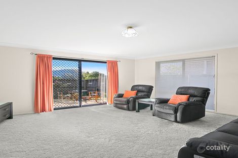 Property photo of 5 Oakwood Place Horsley NSW 2530