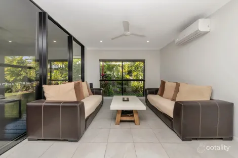 Property photo of 33 Barklya Street Mount Low QLD 4818