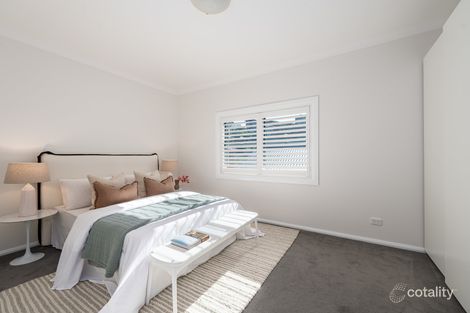 Property photo of 13 Pembrew Crescent Earlwood NSW 2206