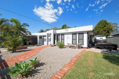 28 Cumming St, Bongaree, QLD 4507