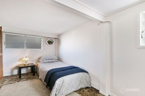 Property photo of 22 Cavanaugh Street Wynnum West QLD 4178