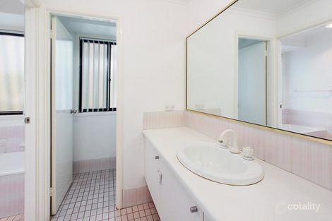 Property photo of 17 Oaktree Grove Prospect NSW 2148