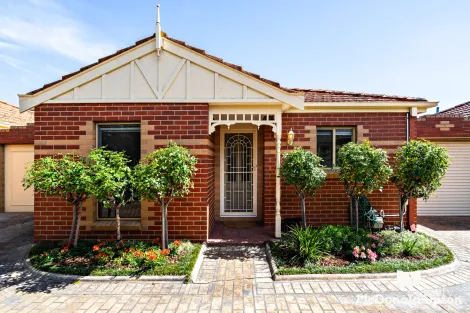 2/21 Galtes Cres, Brunswick West, VIC 3055