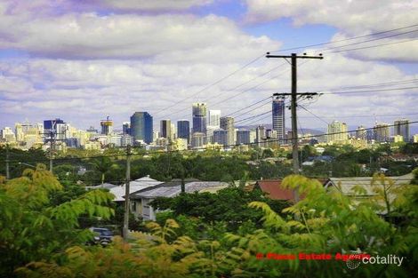 Property photo of 69 McIlwraith Avenue Norman Park QLD 4170