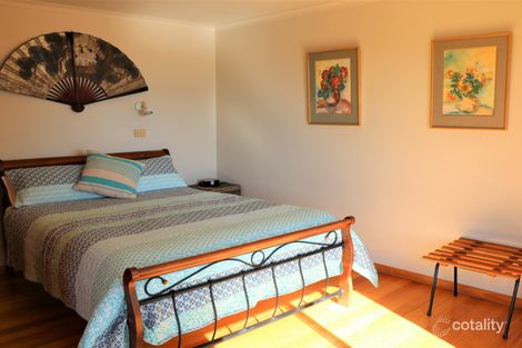 Property photo of 1 Fletchers Court Binalong Bay TAS 7216
