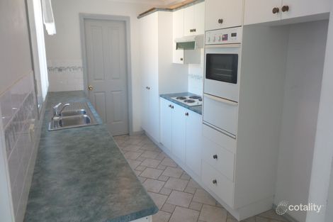 Property photo of 1 Hamilton Place Bomaderry NSW 2541