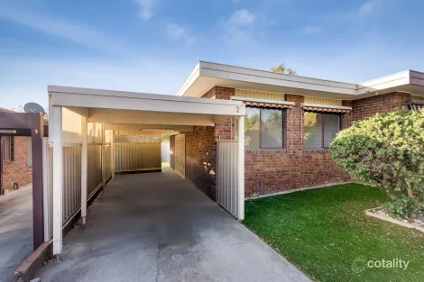 Property photo of 2/48 Sternberg Street Kennington VIC 3550