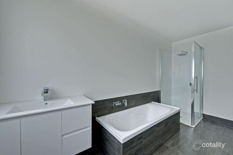 Property photo of 1/48 Mariah Crescent Oakdowns TAS 7019