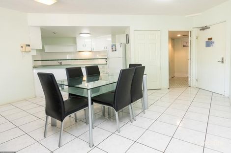 Property photo of 2/397 Esplanade Torquay QLD 4655