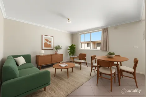 Property photo of 6/6 Stornaway Road Queanbeyan NSW 2620