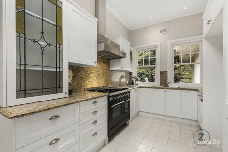 Property photo of 2/43 Acland Street St Kilda VIC 3182