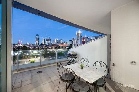 Property photo of 408/2 Newquay Promenade Docklands VIC 3008