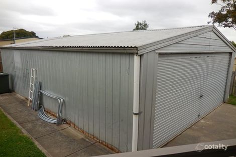 Property photo of 50 Lampard Road Drouin VIC 3818