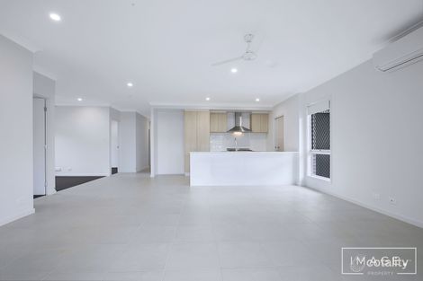 Property photo of 23 Meerkat Crescent Dakabin QLD 4503