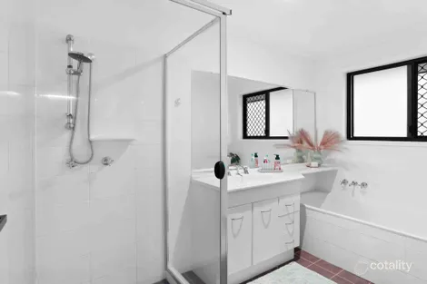 Property photo of 60 Bluetail Crescent Upper Coomera QLD 4209