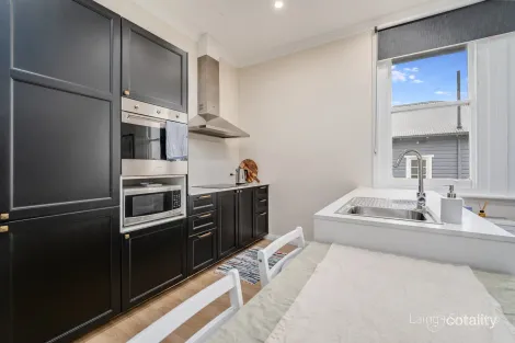 Property photo of 88 Jeffrey Street Armidale NSW 2350