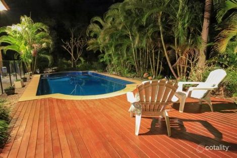 2 Amamoor Ct, Cashmere, QLD 4500