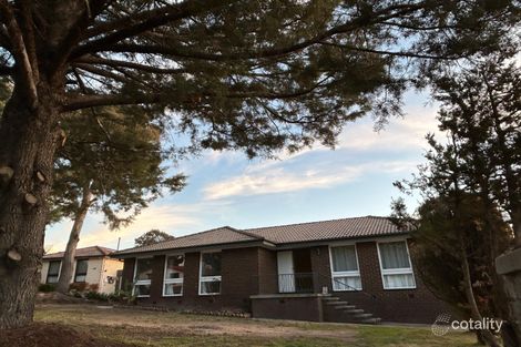 8 Strachan Pl, Wanniassa, ACT 2903