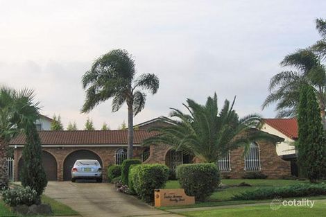 4 Zadro Ave, Bossley Park, NSW 2176