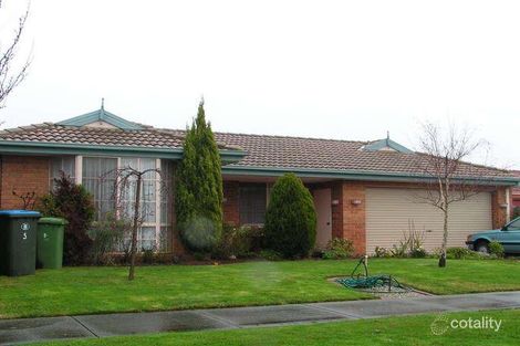 Property photo of 5 Sabre Court Narre Warren VIC 3805