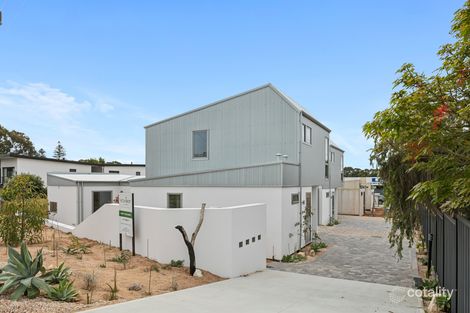 18 Davilak Ave, Hamilton Hill, WA 6163