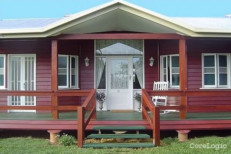 6 Eacham Rd, Yungaburra, QLD 4884