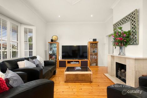 Property photo of 151 Summerhill Road Footscray VIC 3011
