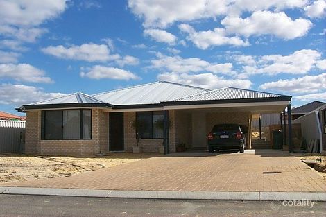 15 St Quentin Pkwy, Alexander Heights, WA 6064