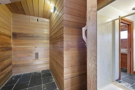 Property photo of 411 Havelock Street Soldiers Hill VIC 3350