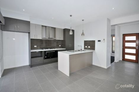 Property photo of 2/12 Ross Street Niddrie VIC 3042
