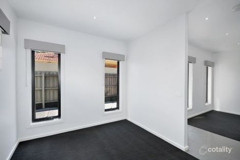 Property photo of 2/12 Ross Street Niddrie VIC 3042