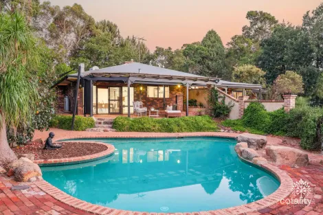 Property photo of 14 Allpike Road Darlington WA 6070