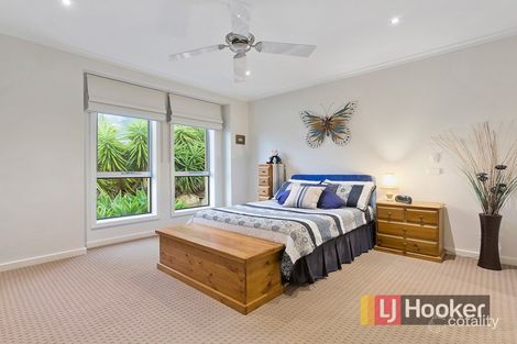 Property photo of 18 Wild Duck Way Beaconsfield VIC 3807