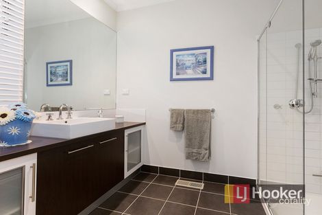 Property photo of 18 Wild Duck Way Beaconsfield VIC 3807