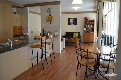 253 Benowa Rd, Benowa, QLD 4217