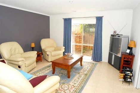 Property photo of 12 Halsbury Place Skye VIC 3977