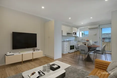 Property photo of 10/6 Fairway Close Manly Vale NSW 2093