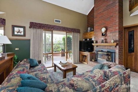 Property photo of 11 Catalpa Place Lysterfield VIC 3156